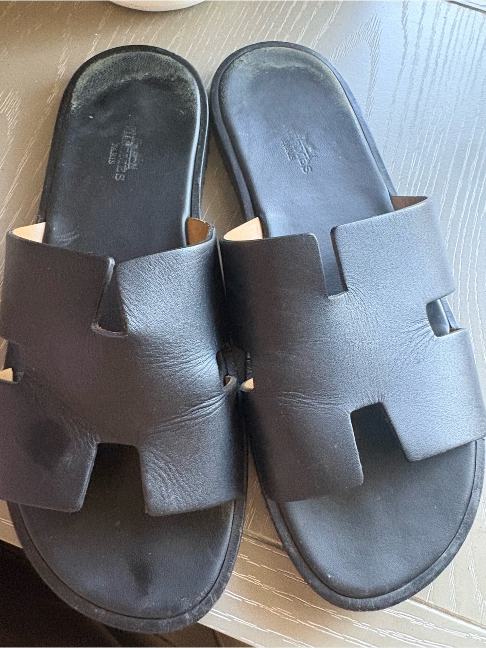 Hermes Izmir Black Leather Slide Sandals - Picture 4 of 11